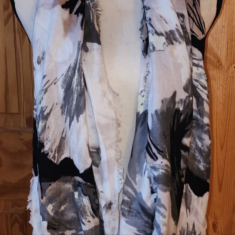 Infinitely scarf - Picture 2 of 3